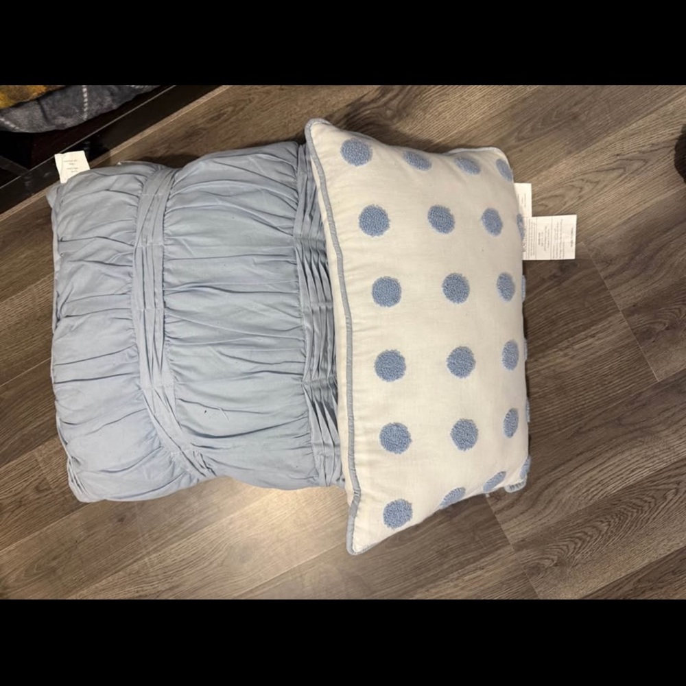 Blue Polka Dot and Ruched Pillow Set